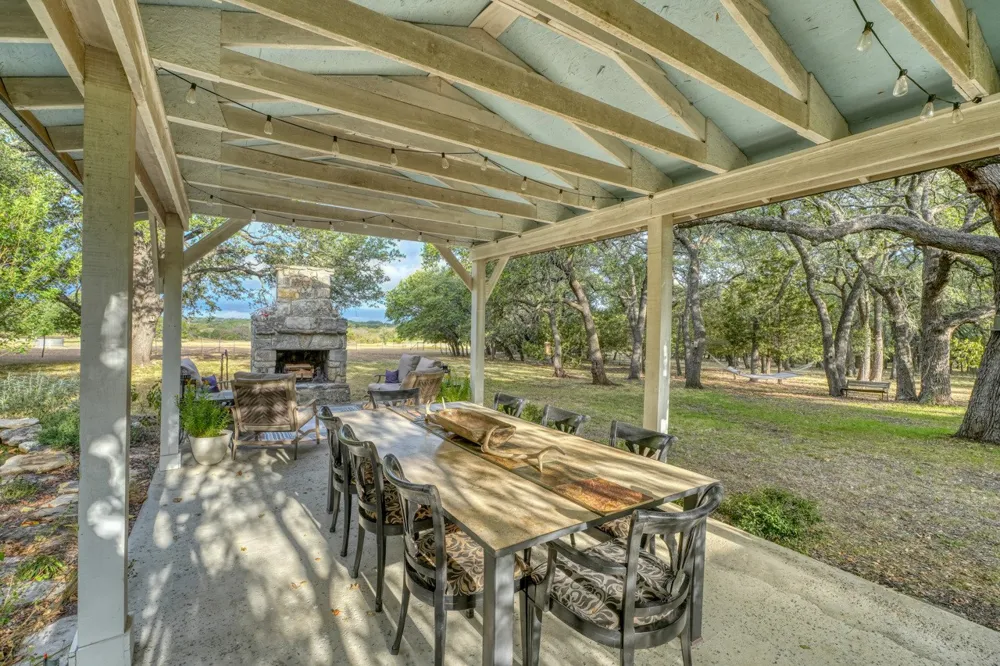 149 CR 103 Lampasas, TX 76550