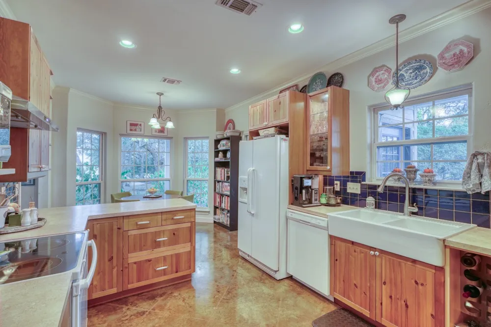149 CR 103 Lampasas, TX 76550
