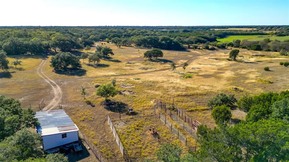 149 CR 103 Lampasas, TX 76550