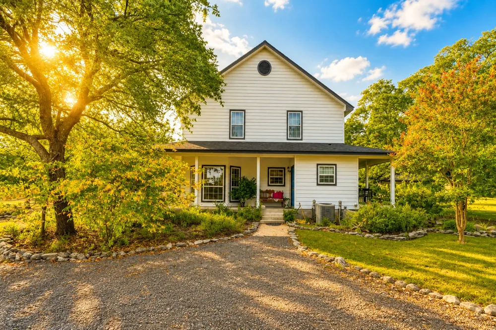149 CR 103 Lampasas, TX 76550