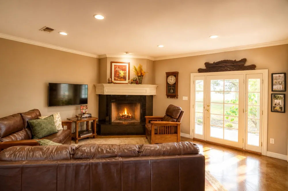 149 CR 103 Lampasas, TX 76550