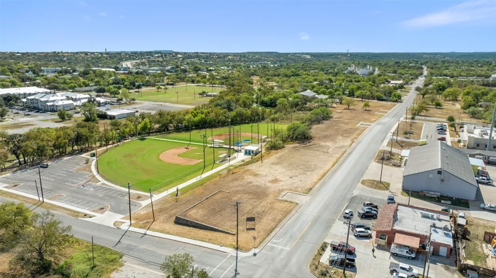 711 Ave N Street Marble Falls, TX 78654