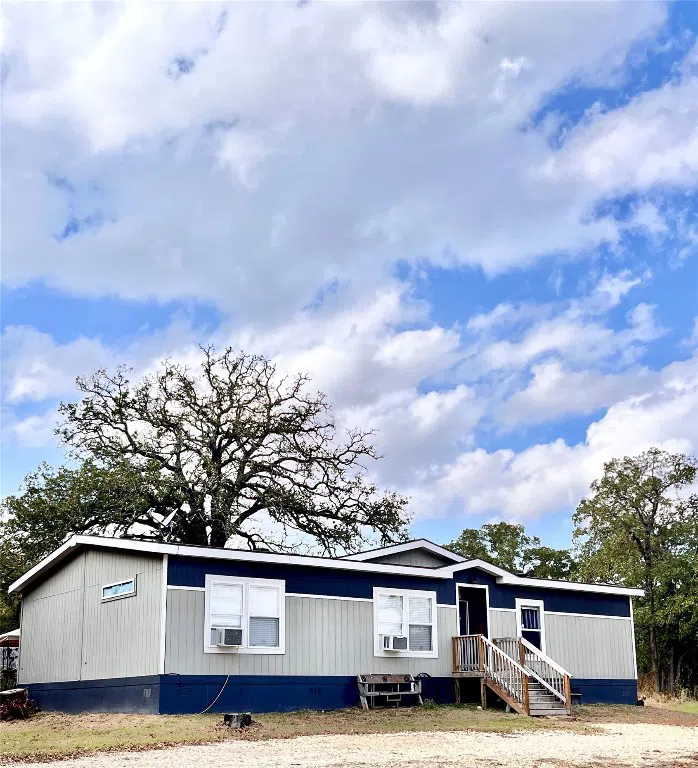 3869 Fm 2095 Cameron, TX 76520