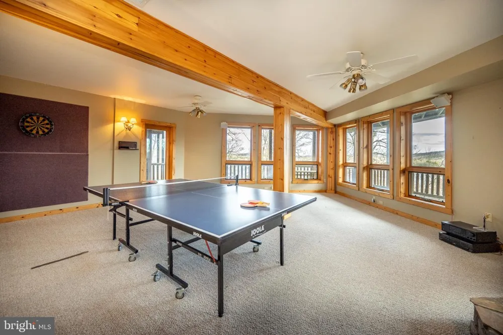 439 PARADISE HEIGHTS Oakland, MD 21550
