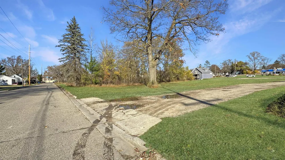900 S Mitchell Street Cadillac City, MI 49601