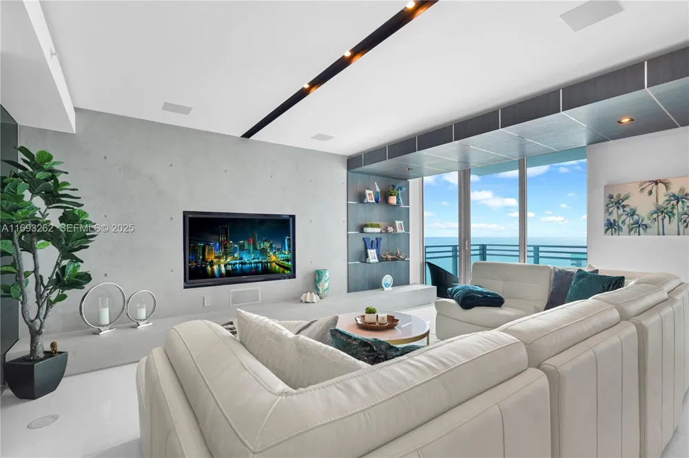 3535 S Ocean Drive #2104 Hollywood, FL 33019