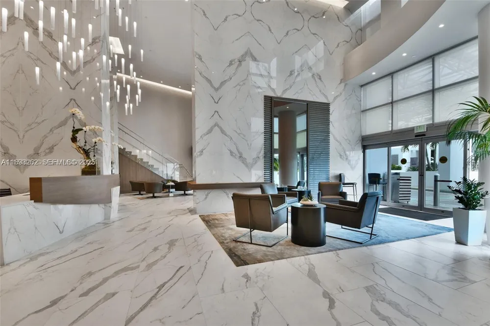 3535 S Ocean Drive #2104 Hollywood, FL 33019