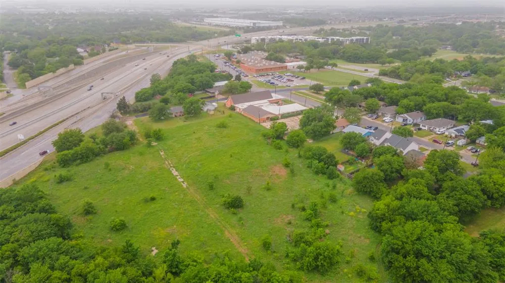 1218 W Church Street Grand Prairie, TX 75050