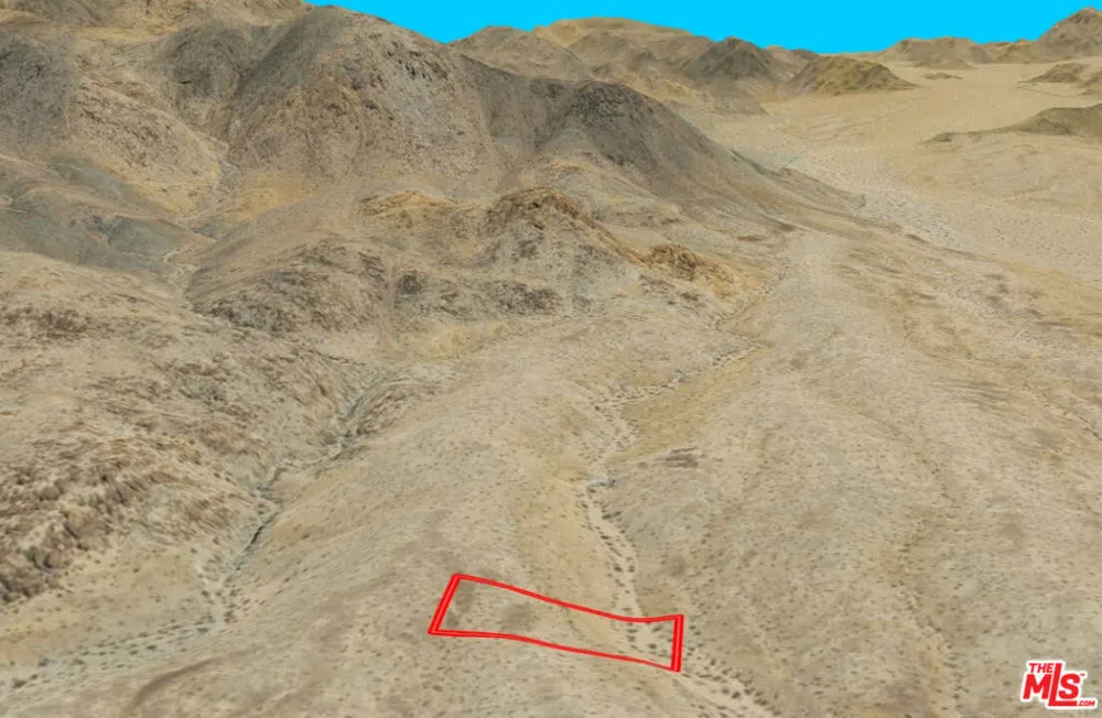 Robin Road Twentynine Palms, CA 92277