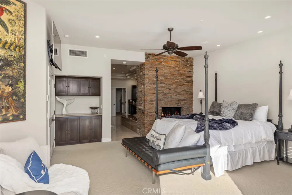 24536 Santa Clara Avenue Dana Point, CA 92629