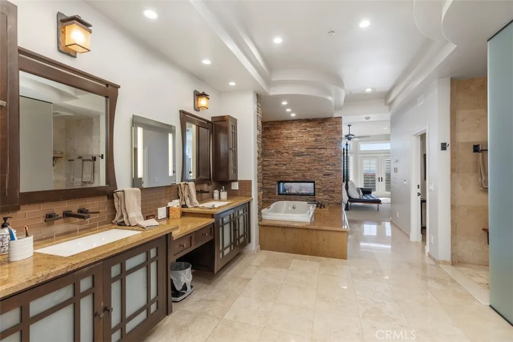 24536 Santa Clara Avenue Dana Point, CA 92629