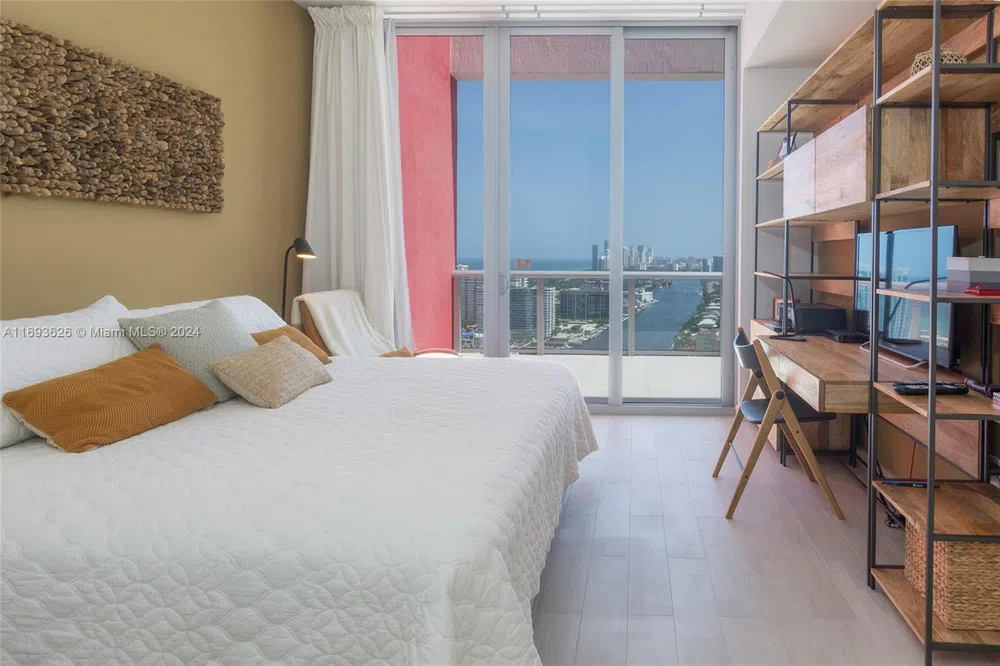 2600 E Hallandale Beach Blvd #T3307 Hallandale Beach, FL 33009
