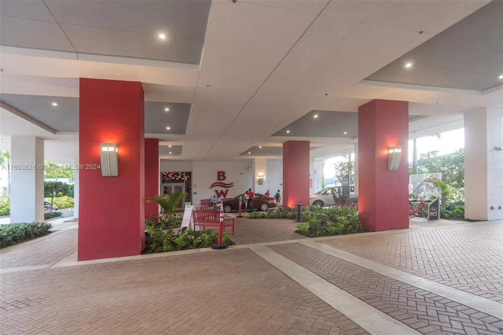 2600 E Hallandale Beach Blvd #T3307 Hallandale Beach, FL 33009