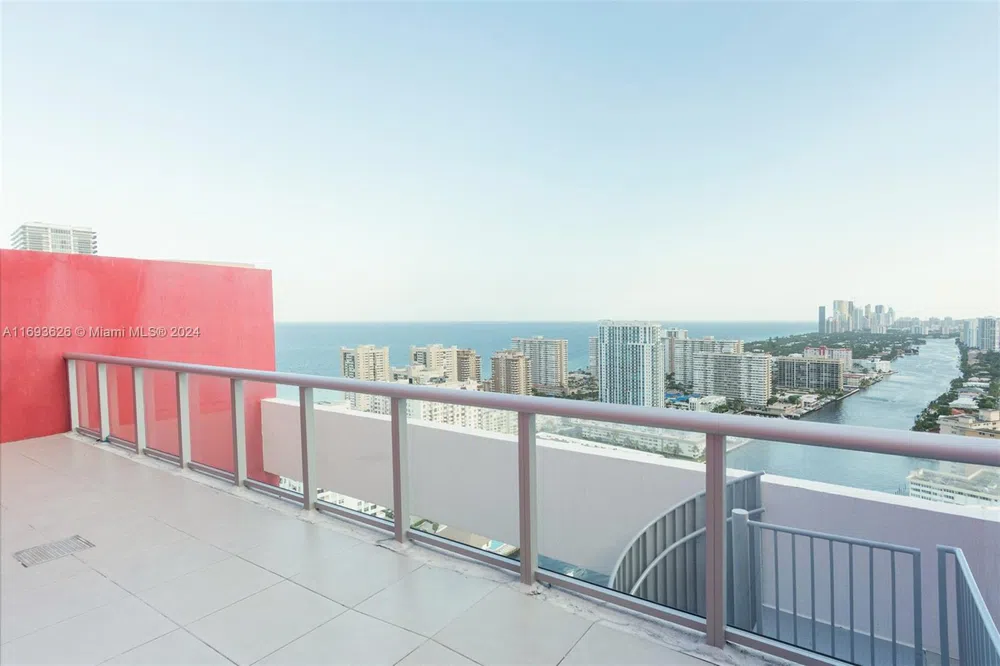 2600 E Hallandale Beach Blvd #T3307 Hallandale Beach, FL 33009