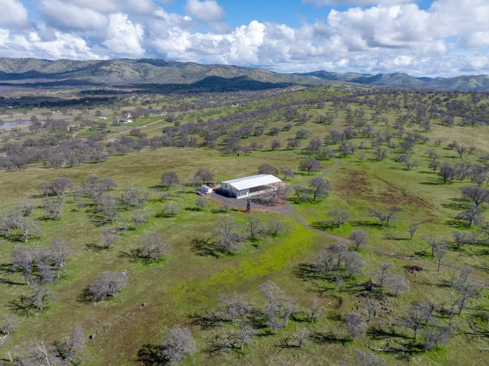 2350 Old Highway Catheys Valley, CA 95306