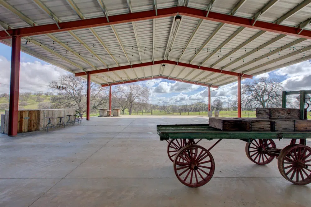 2350 Old Highway Catheys Valley, CA 95306