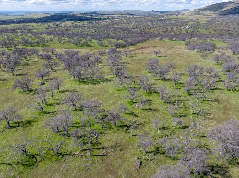 2350 Old Highway Catheys Valley, CA 95306