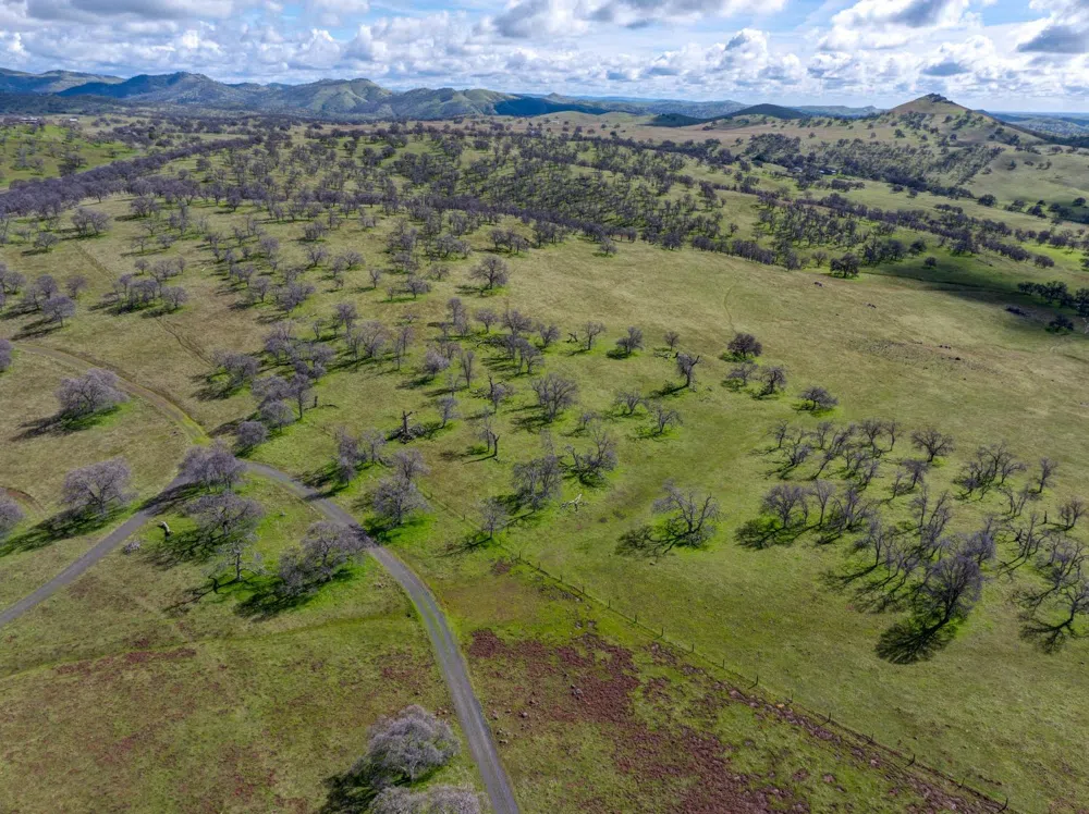 2350 Old Highway Catheys Valley, CA 95306