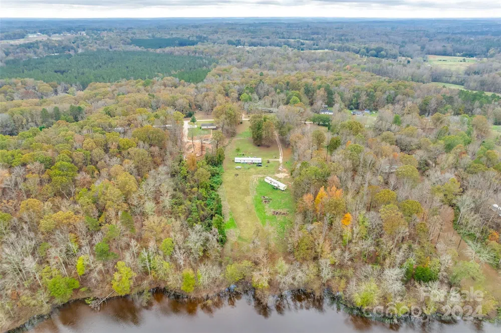 2436 Campbell Lake Road Lancaster, SC 29720