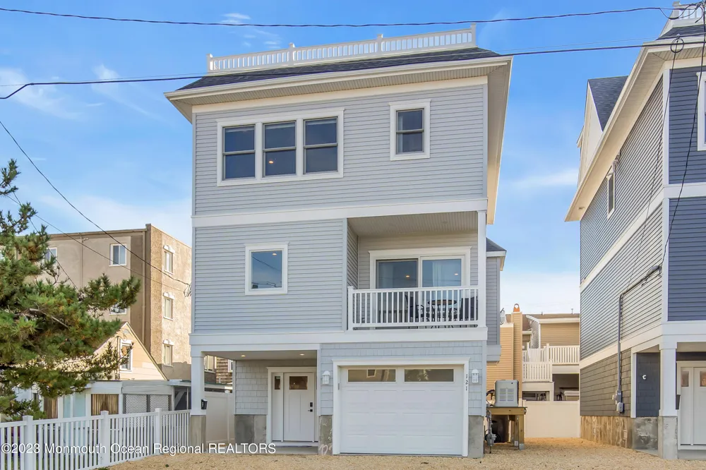 121 Dewey Drive Ortley Beach, NJ 08751