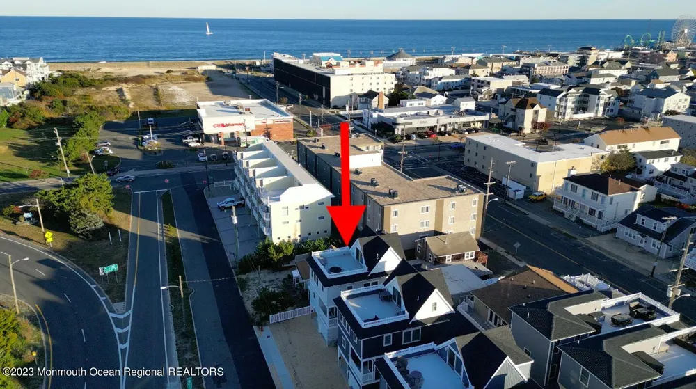 121 Dewey Drive Ortley Beach, NJ 08751