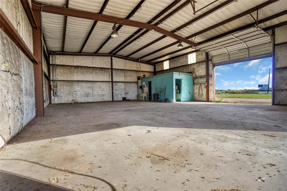 6000 W Interstate 30 Fate, TX 75189