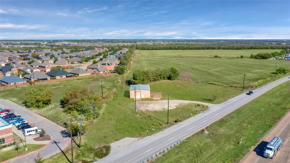 6000 W Interstate 30 Fate, TX 75189
