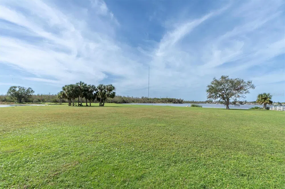 0 SILHOUETTE LANE Holiday, FL 34691