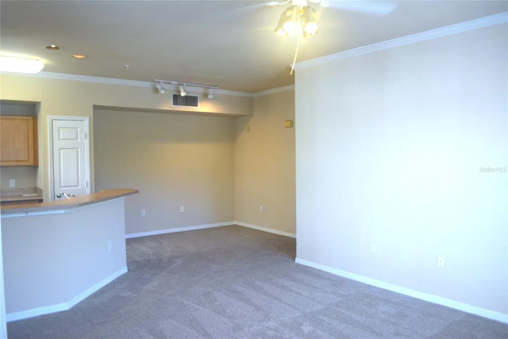 5701 SOLDIER CIRCLE #104 Sarasota, FL 34233