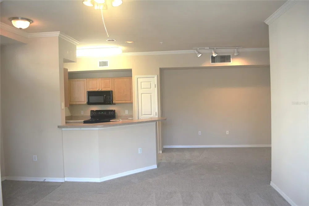 5701 SOLDIER CIRCLE #104 Sarasota, FL 34233
