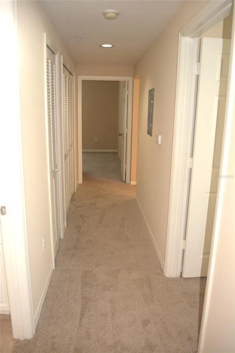 5701 SOLDIER CIRCLE #104 Sarasota, FL 34233