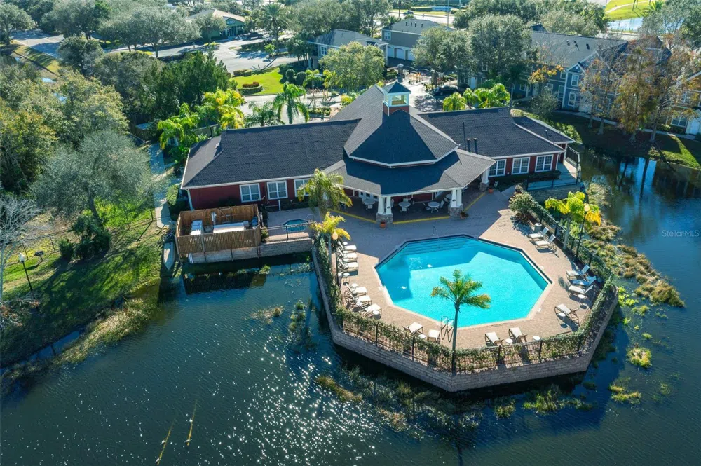 5701 SOLDIER CIRCLE #104 Sarasota, FL 34233