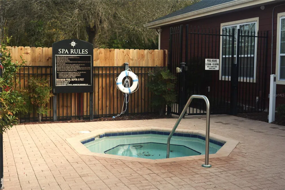 5701 SOLDIER CIRCLE #104 Sarasota, FL 34233