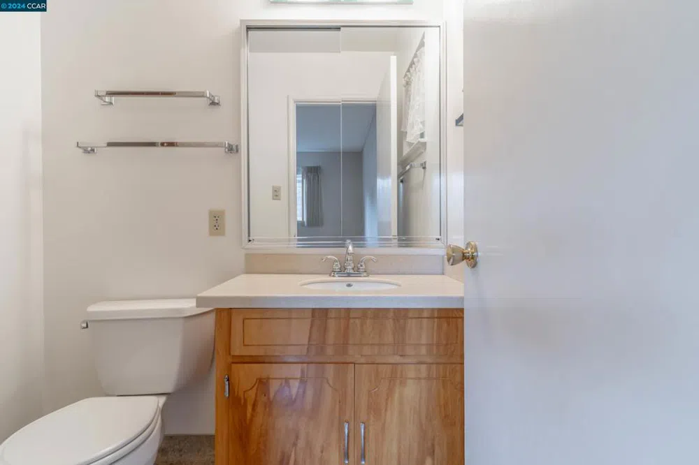 2315 Hoytt Ct Pinole, CA 94564