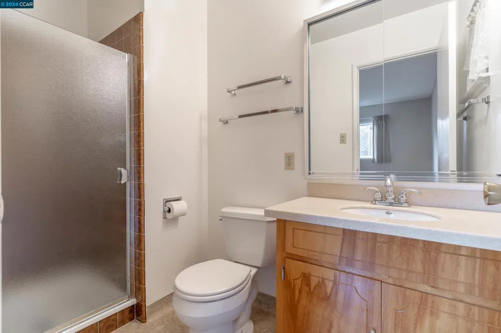 2315 Hoytt Ct Pinole, CA 94564