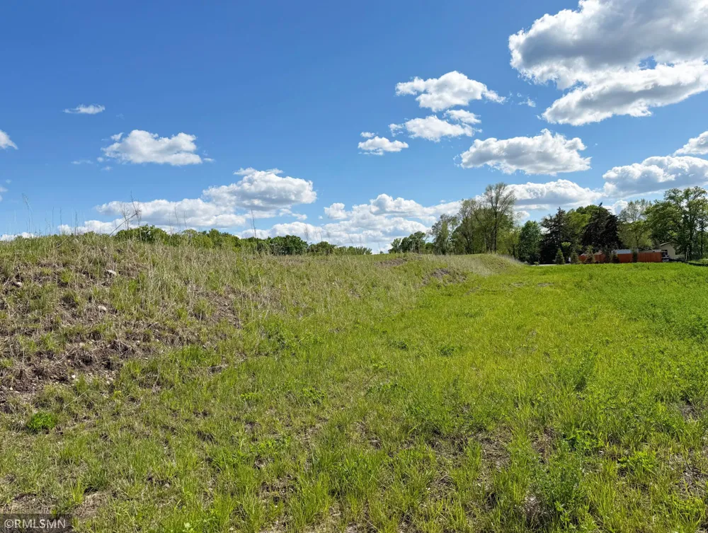 7560 Lake John Drive Annandale, MN 55302