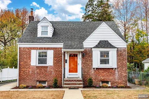80 Bogert Place