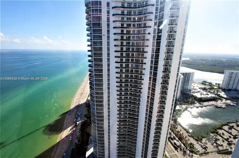 16001 Collins Ave #3601