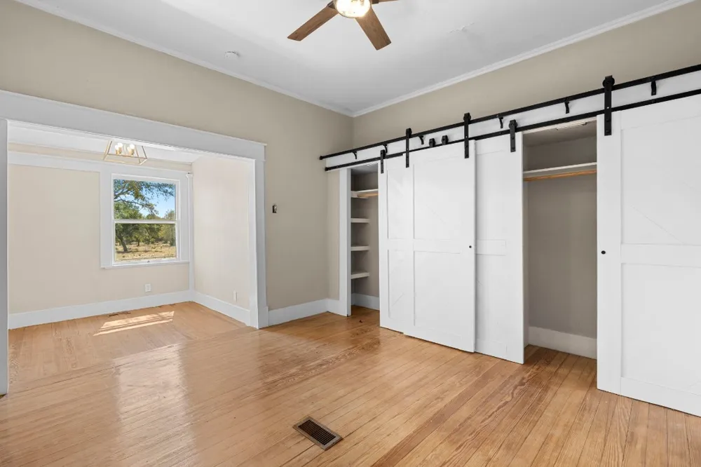 1501 Beaver Lane Florence, TX 76527