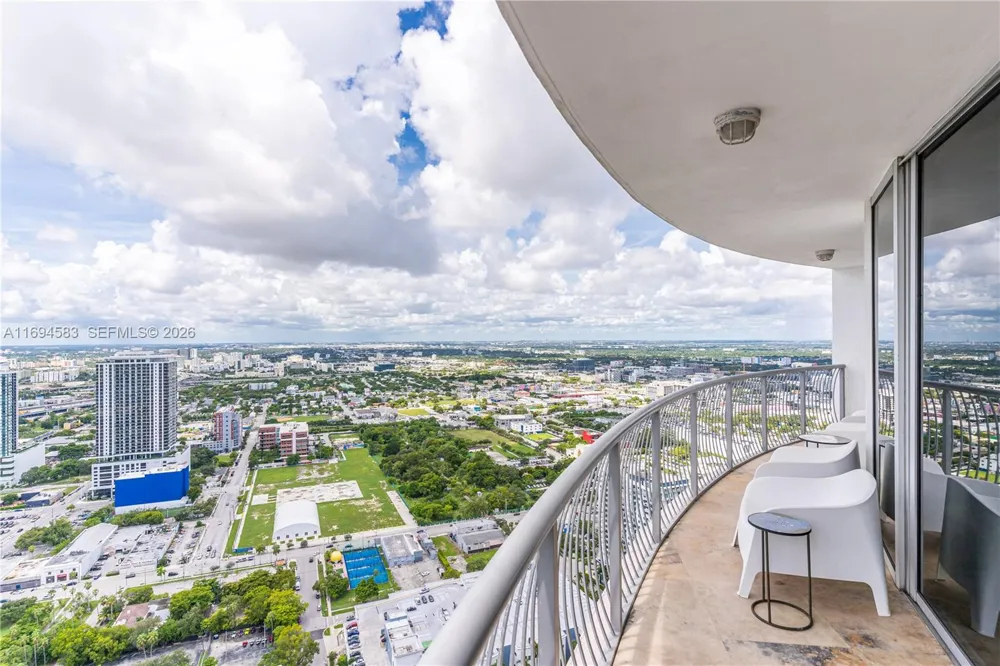 1750 Bayshore Dr #5014 Miami, FL 33132