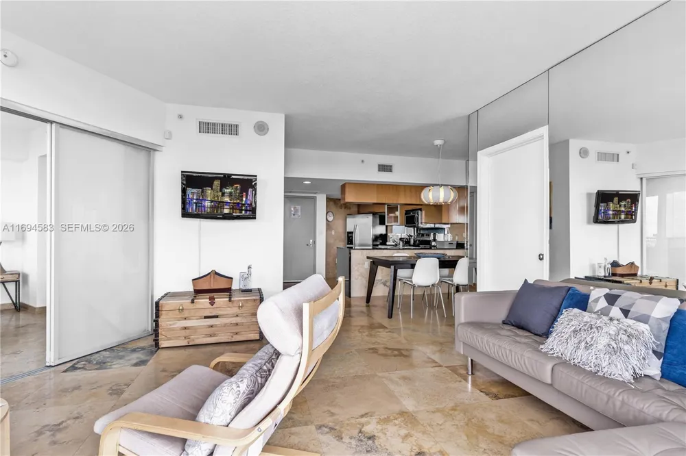 1750 Bayshore Dr #5014 Miami, FL 33132