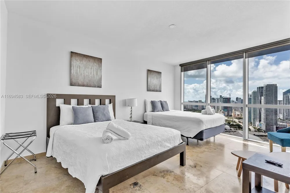 1750 Bayshore Dr #5014 Miami, FL 33132