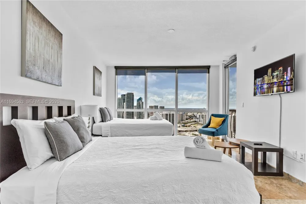 1750 Bayshore Dr #5014 Miami, FL 33132