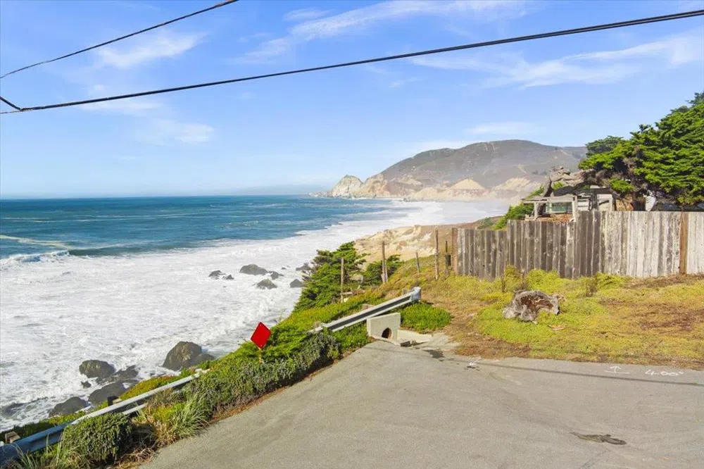 Sea Cliff Court Montara, CA 94037