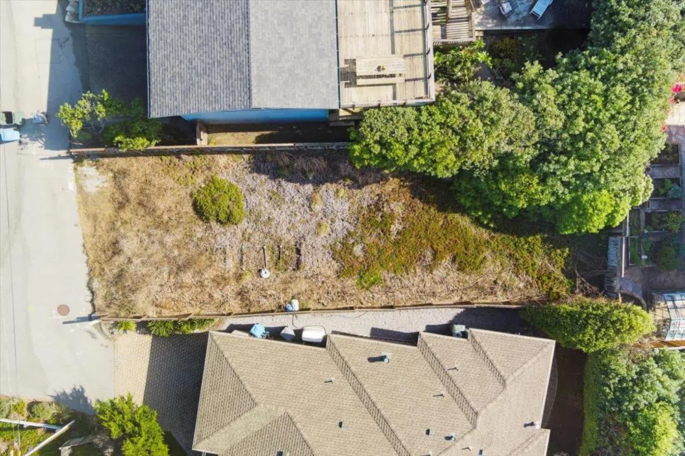 Sea Cliff Court Montara, CA 94037