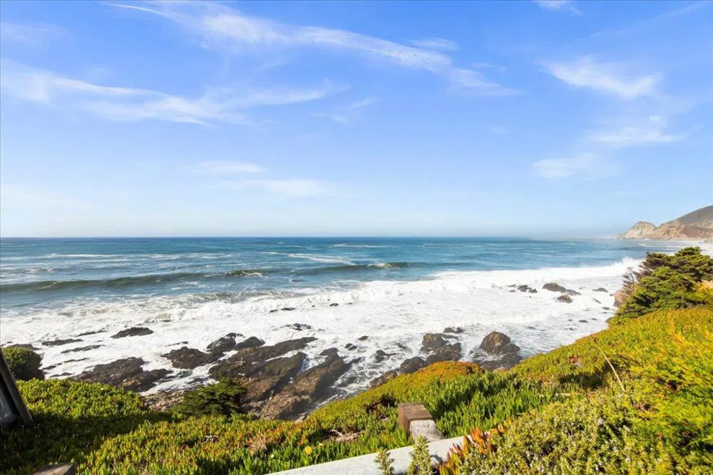 Sea Cliff Court Montara, CA 94037