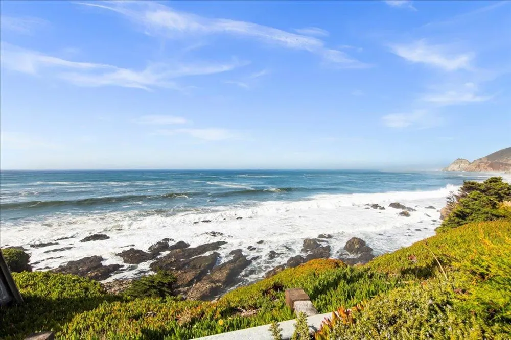 Sea Cliff Court Montara, CA 94037