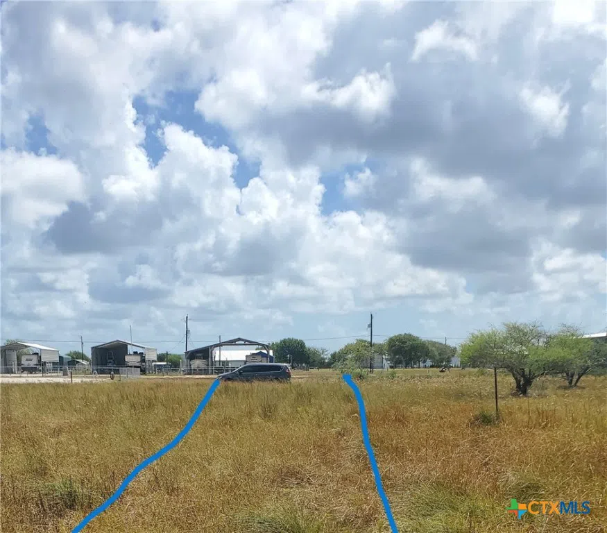 1511 W HOUSTON AVENUE Seadrift, TX 77983