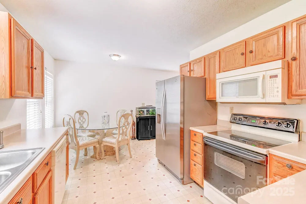 99999 Black Bear Ridge Trail Zirconia, NC 28790