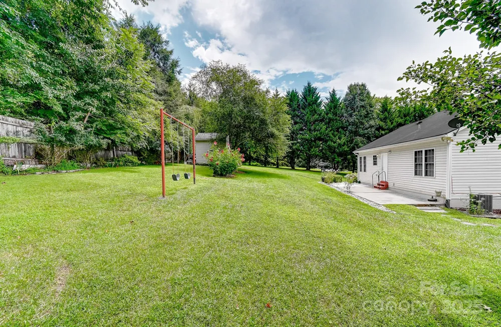 99999 Black Bear Ridge Trail Zirconia, NC 28790
